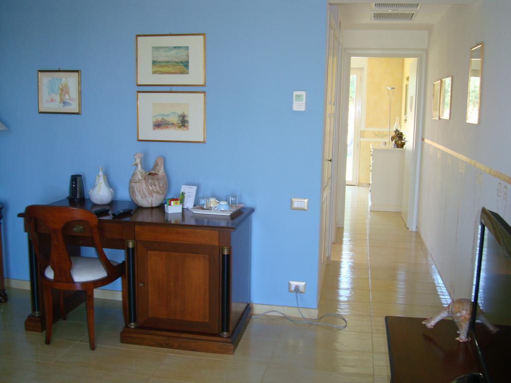 Country Resort Capo Nieddu Santa Caterina Di Pittinuri (Sardinia) Quarto foto