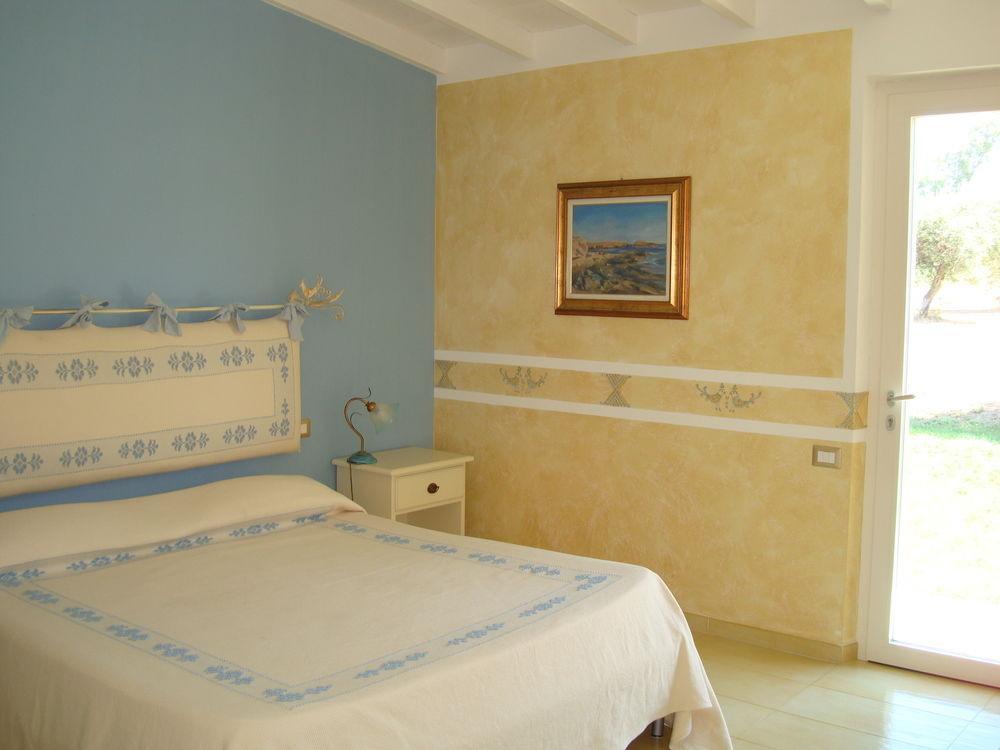 Country Resort Capo Nieddu Santa Caterina Di Pittinuri (Sardinia) Exterior foto