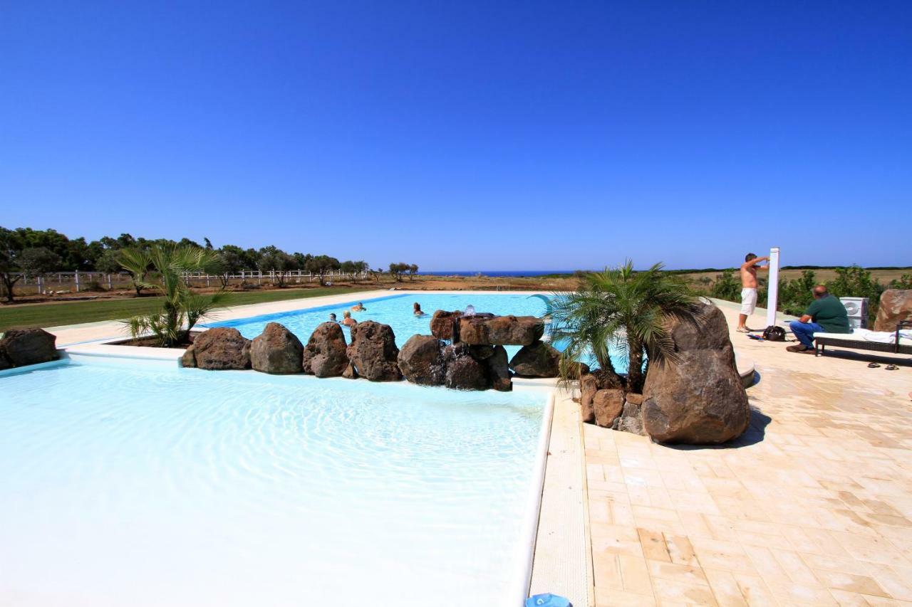 Country Resort Capo Nieddu Santa Caterina Di Pittinuri (Sardinia) Exterior foto